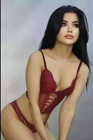 hot and sexy russian escorts in Kolkata hot and sexy russian escorts in Kolkata